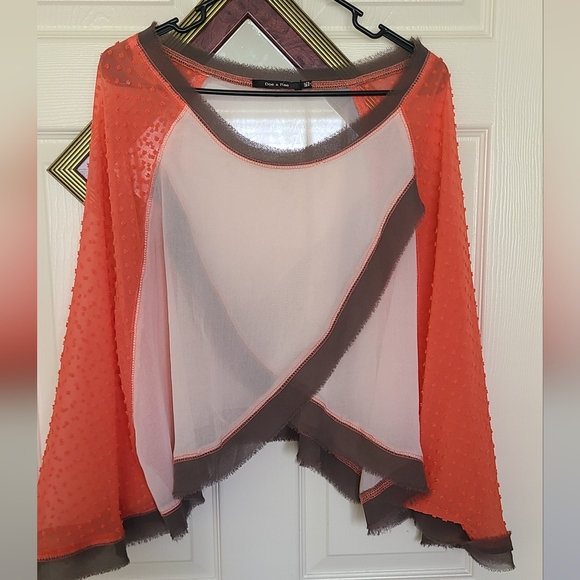 Doe & Rae Tops - Doe & Rae Vibrant Orange, Brown, and Cream Top